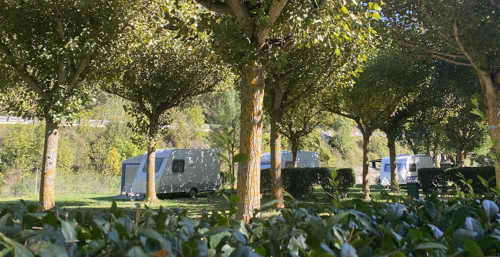 Acampar en otono en camping verneda